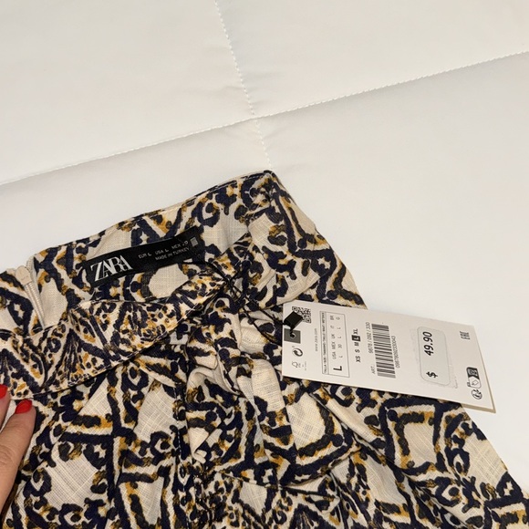 Zara skirt brand new - Picture 3 of 3